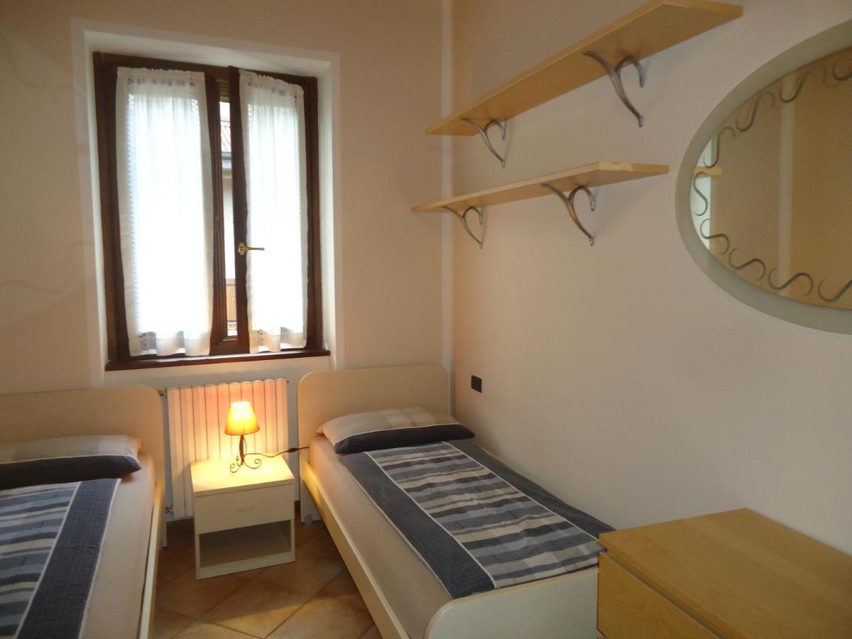 Casa Vittoria V1 Apartment Crone ภายนอก รูปภาพ